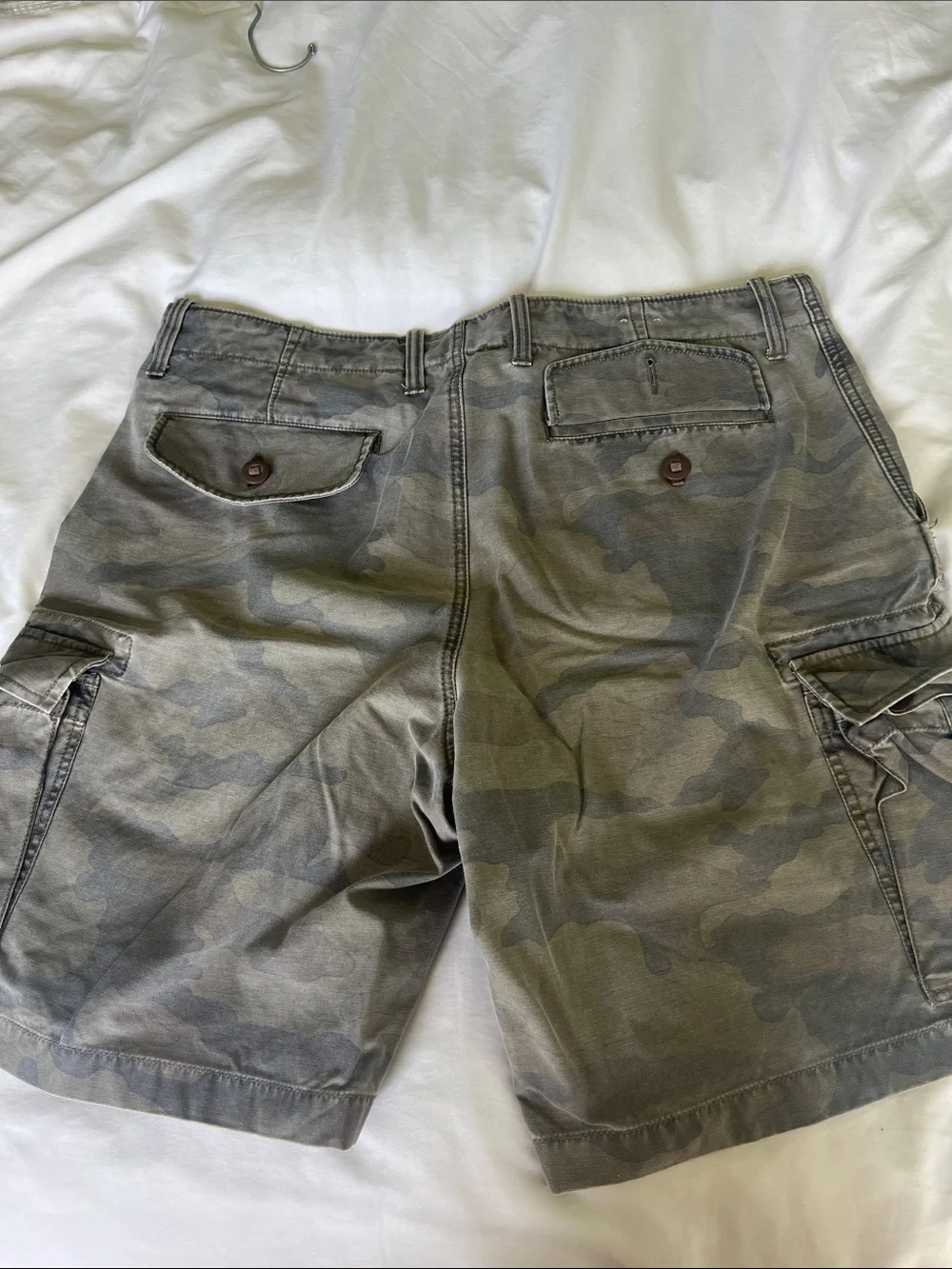 J. Crew Men's Camo Cargo Shorts in Olive Gray